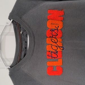 CLEMSON sweatshirt, split hem, size m